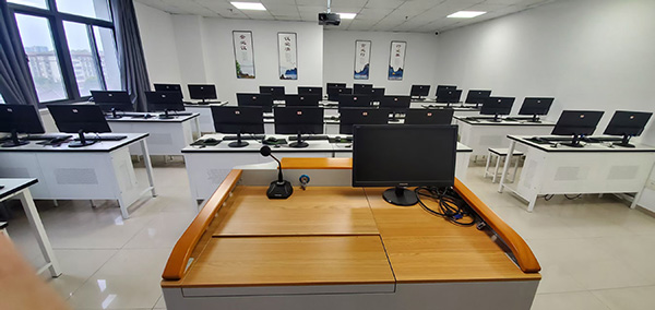 计算机教室